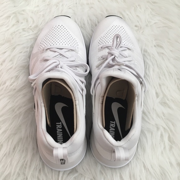 NEW Nike Metcon Flyknit 3 Women’s Sneakers - Picture 6 of 7